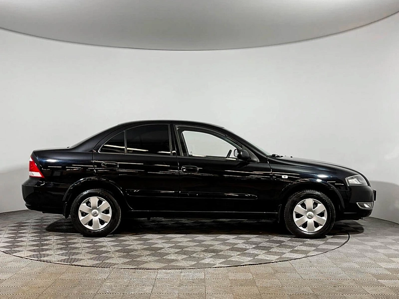 Almera Classic