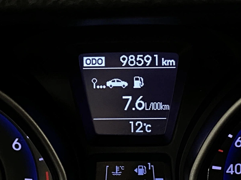 i30
