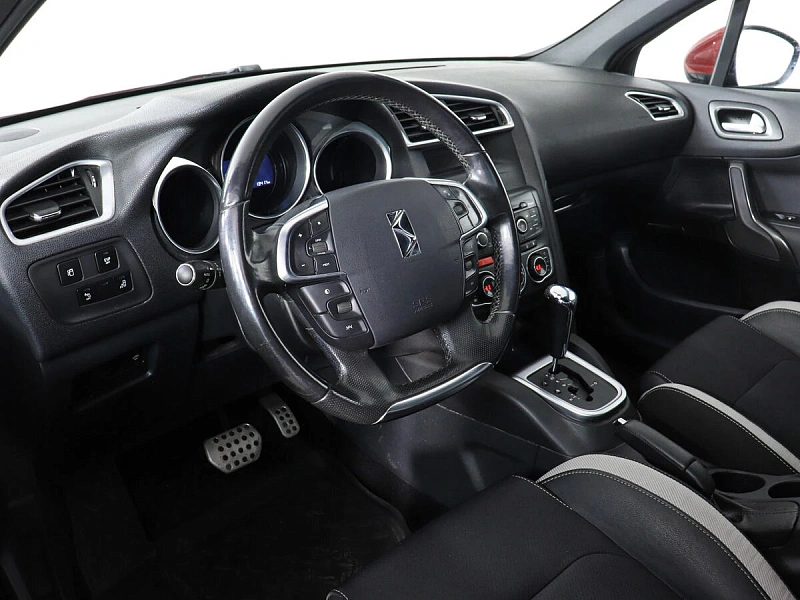 DS4