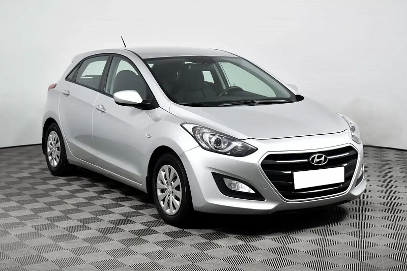 i30