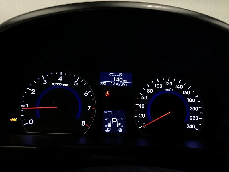 i30