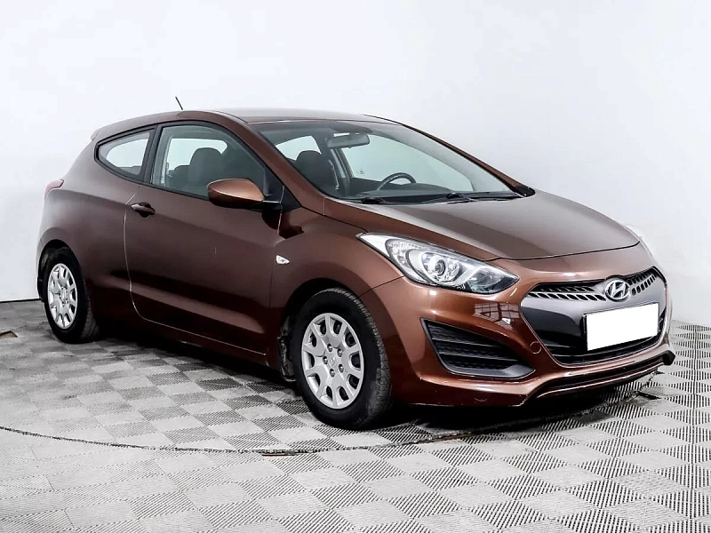 i30