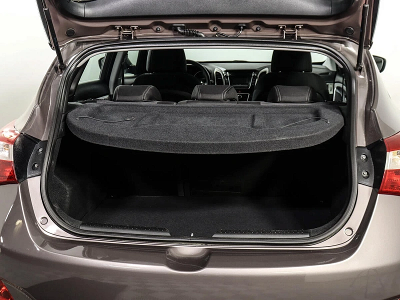 i30
