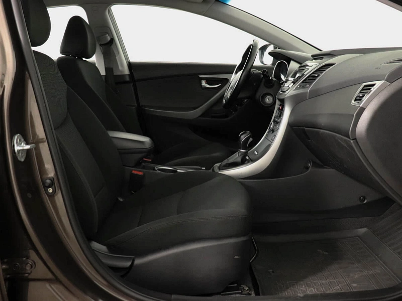 Elantra