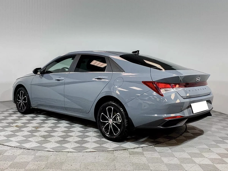 Elantra